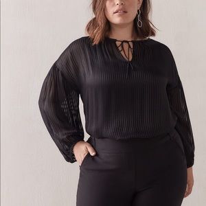 NWOT Addition Elle ballon sleeve blouse